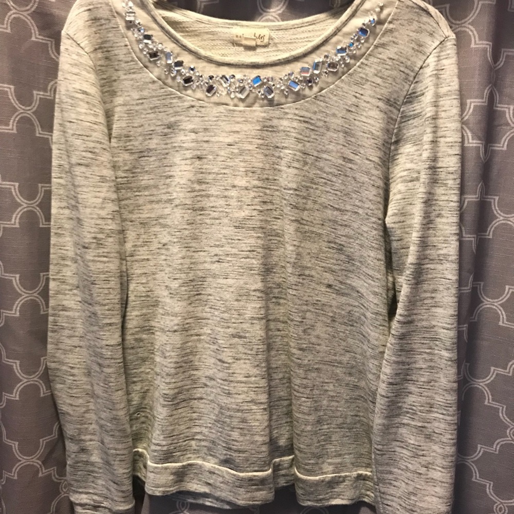 Gray sweater with rhinestones